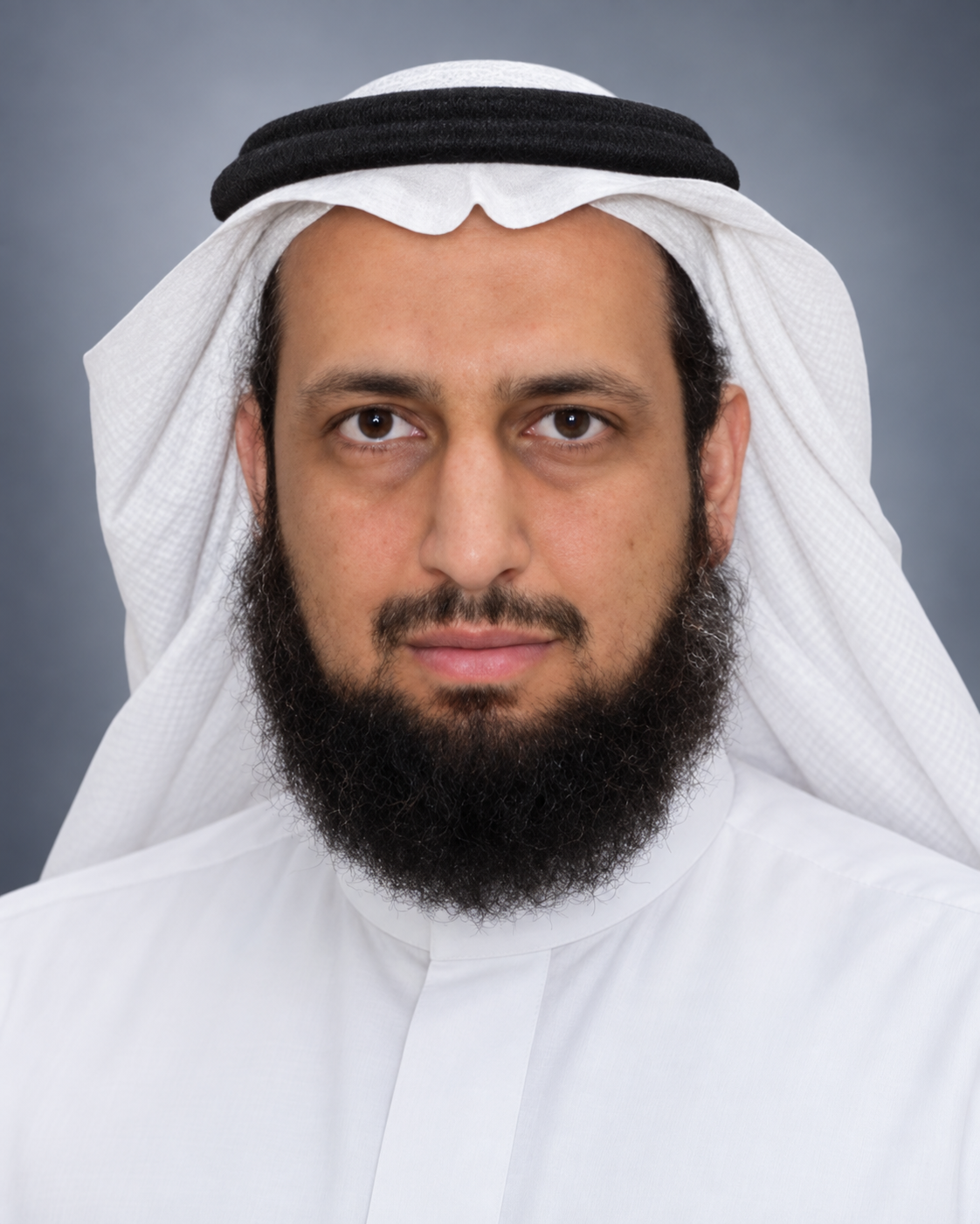 الدكتور عبدالعزيز بن سعد الدغيثر، المؤسس والمدير العام